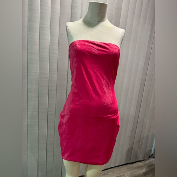 🌸AMTIOUS pink snake print dress 🌷 - Picture 6 of 7